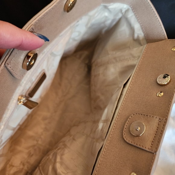 Furla NWOT large tote shoulder bag. (Huge Discount!!) - Picture 6 of 12
